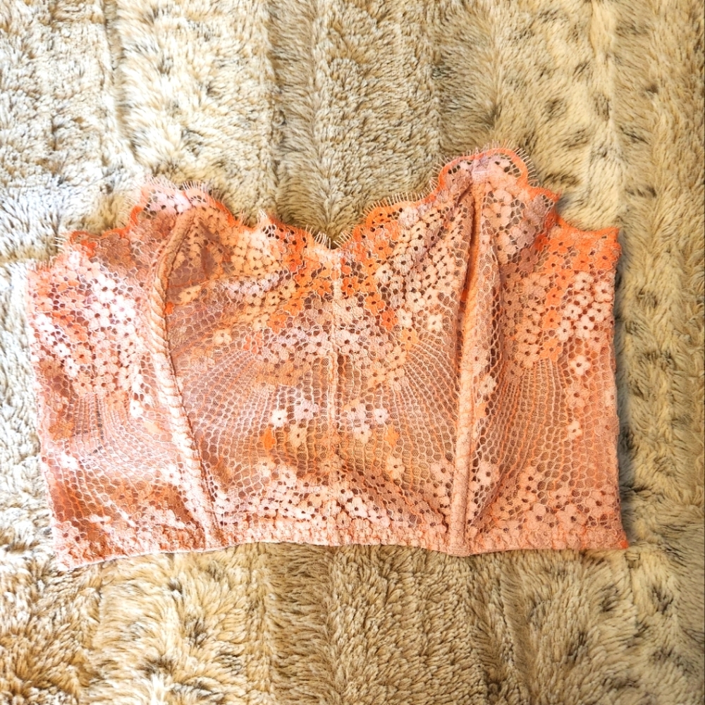 Victoria's Secret Top size Medium